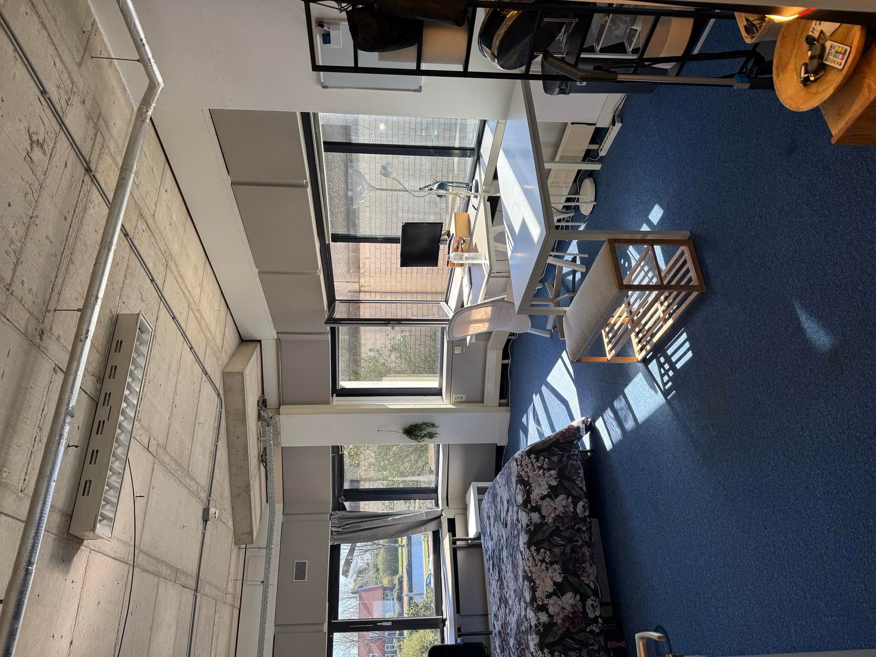 show all photos of Jaagpad