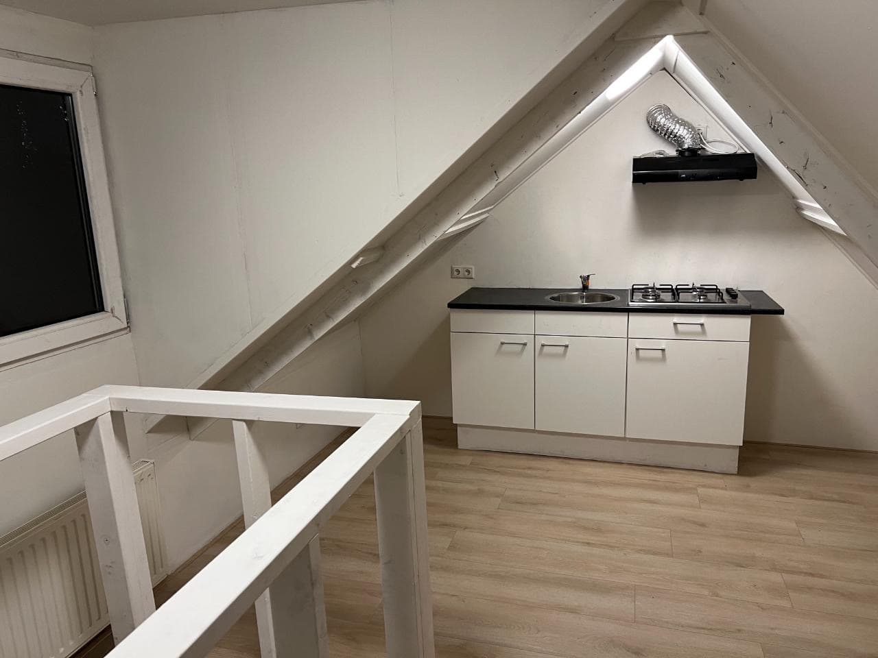 show all photos of 2e Koestraat