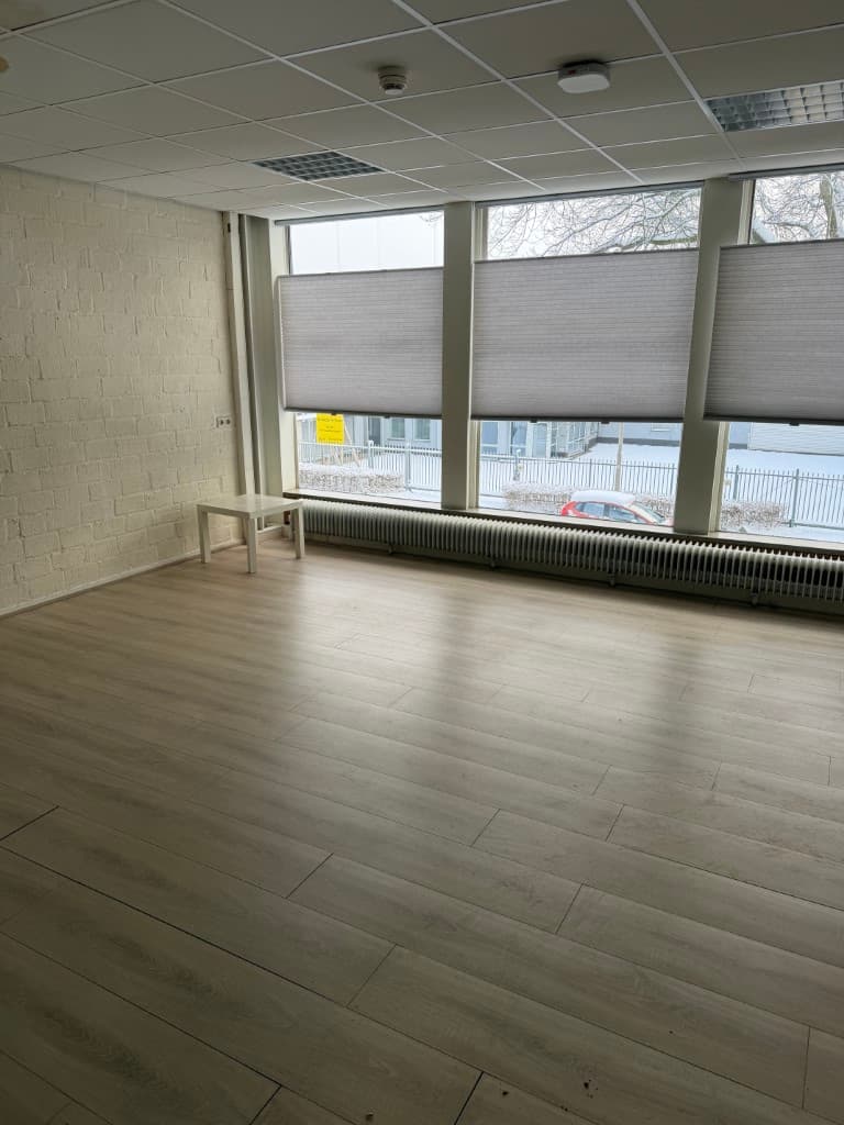 show all photos of Natriumweg