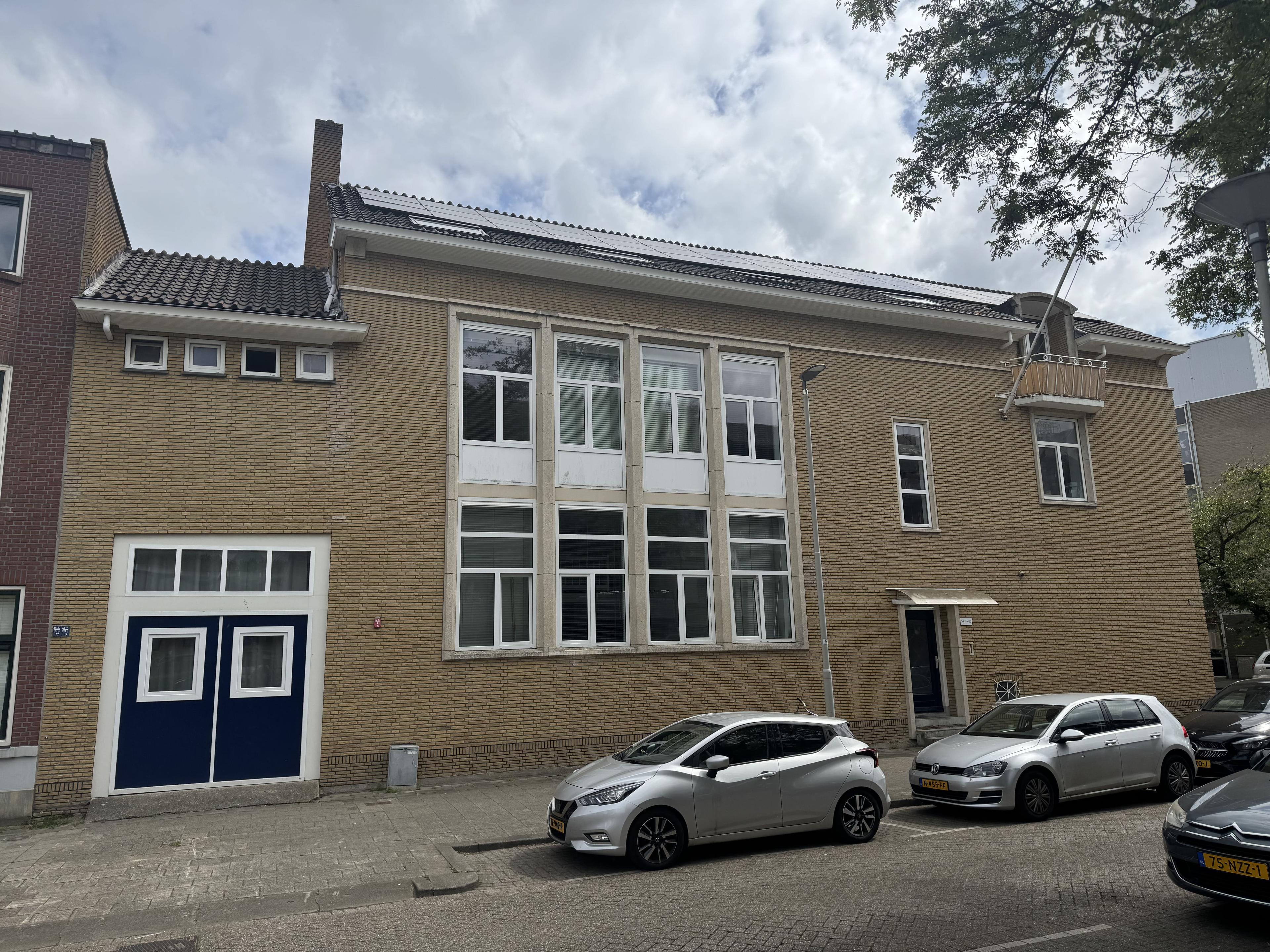 show all photos of Noordeinde