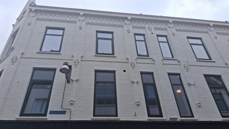 show all photos of Karrestraat