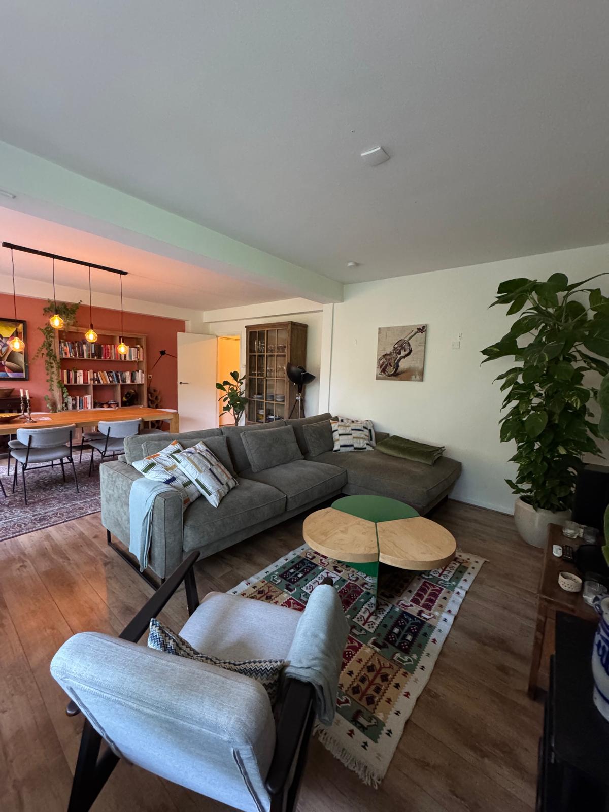 show all photos of Karel Doormanlaan