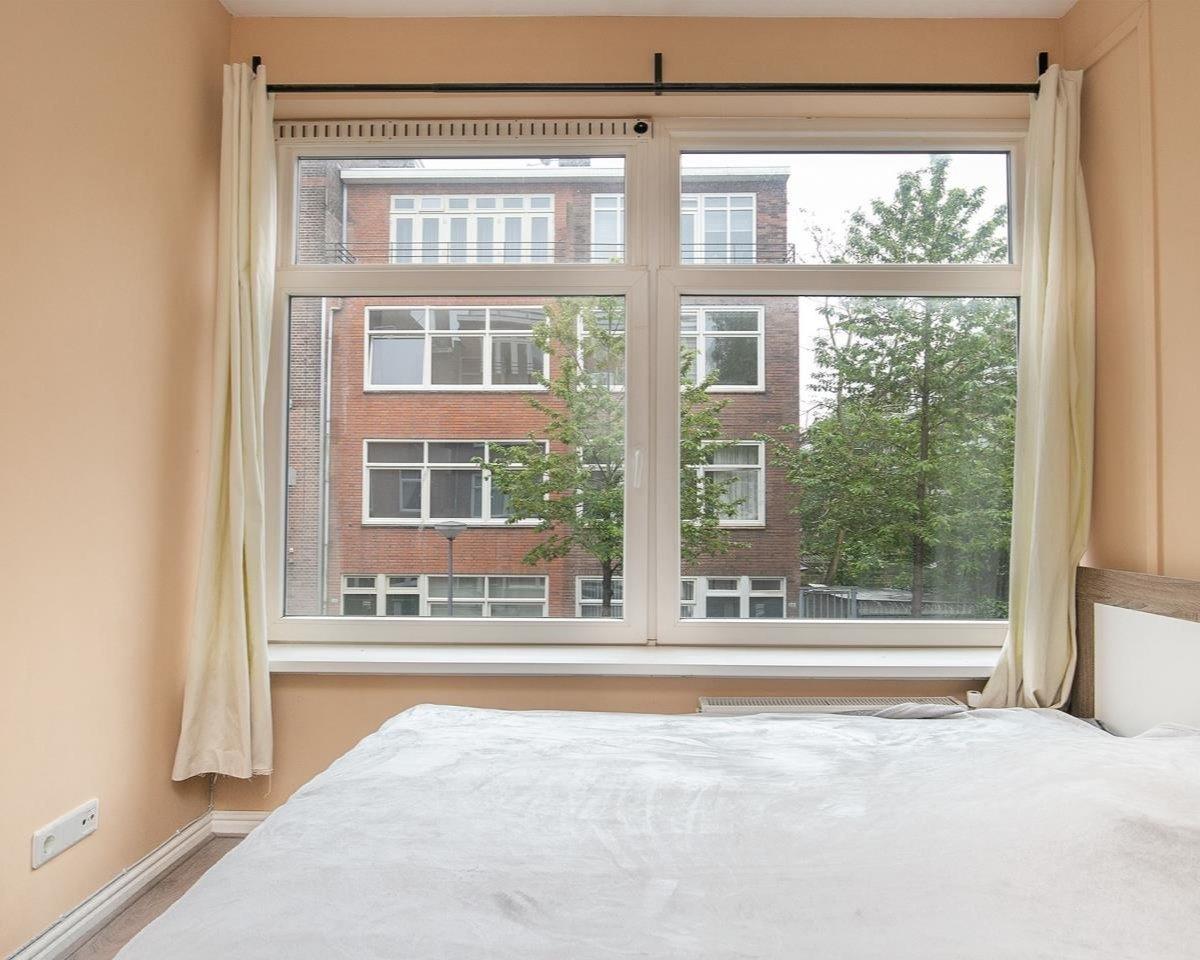 show all photos of Oostvoornsestraat