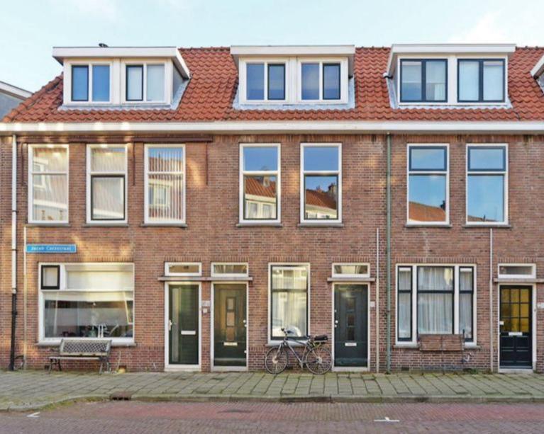 show all photos of Jacob Catsstraat