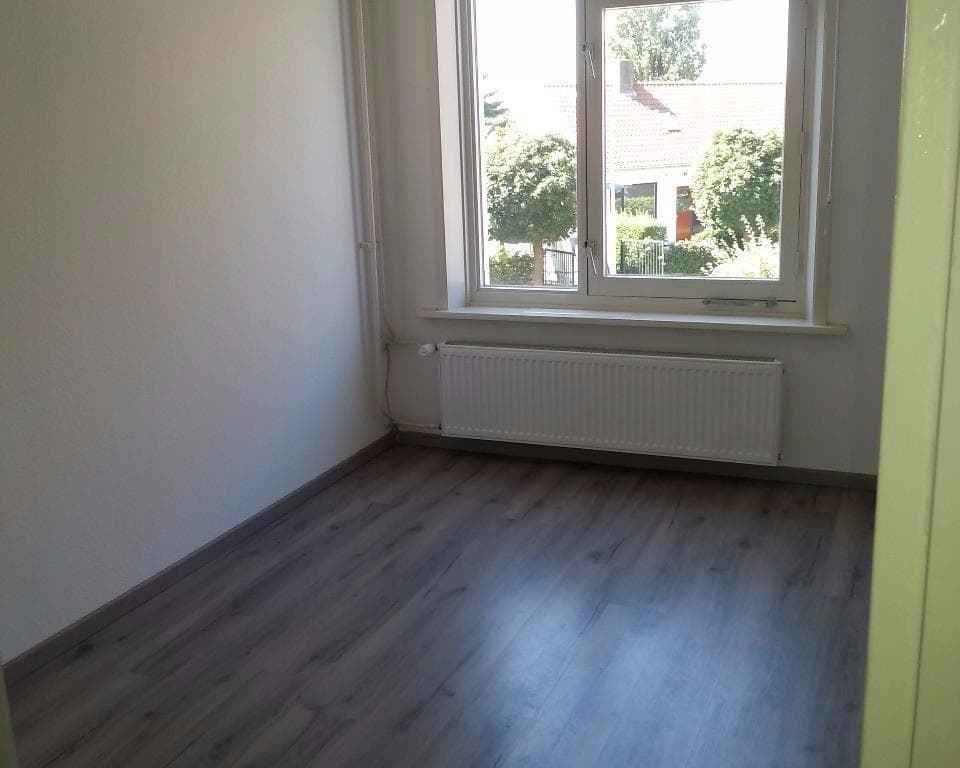 show all photos of Van der Kempstraat