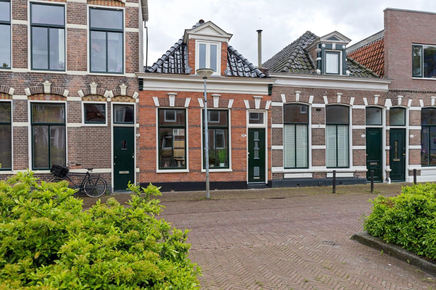 show all photos of Radebinnensingel