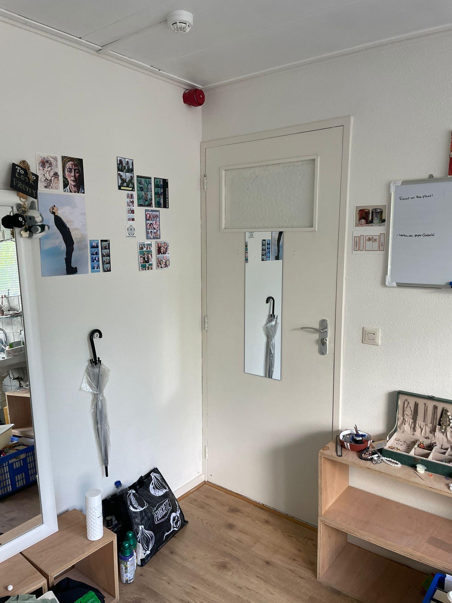 show all photos of Violethof