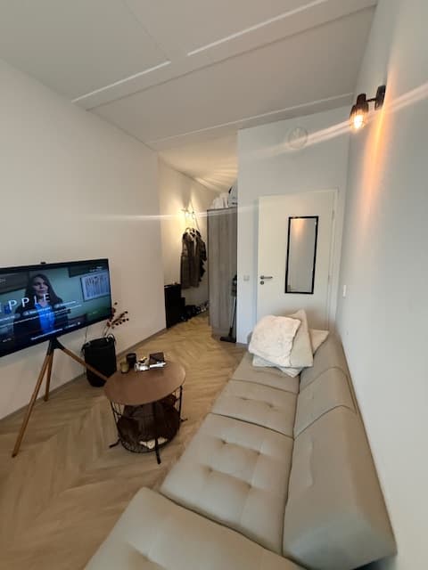 show all photos of Meibergdreef