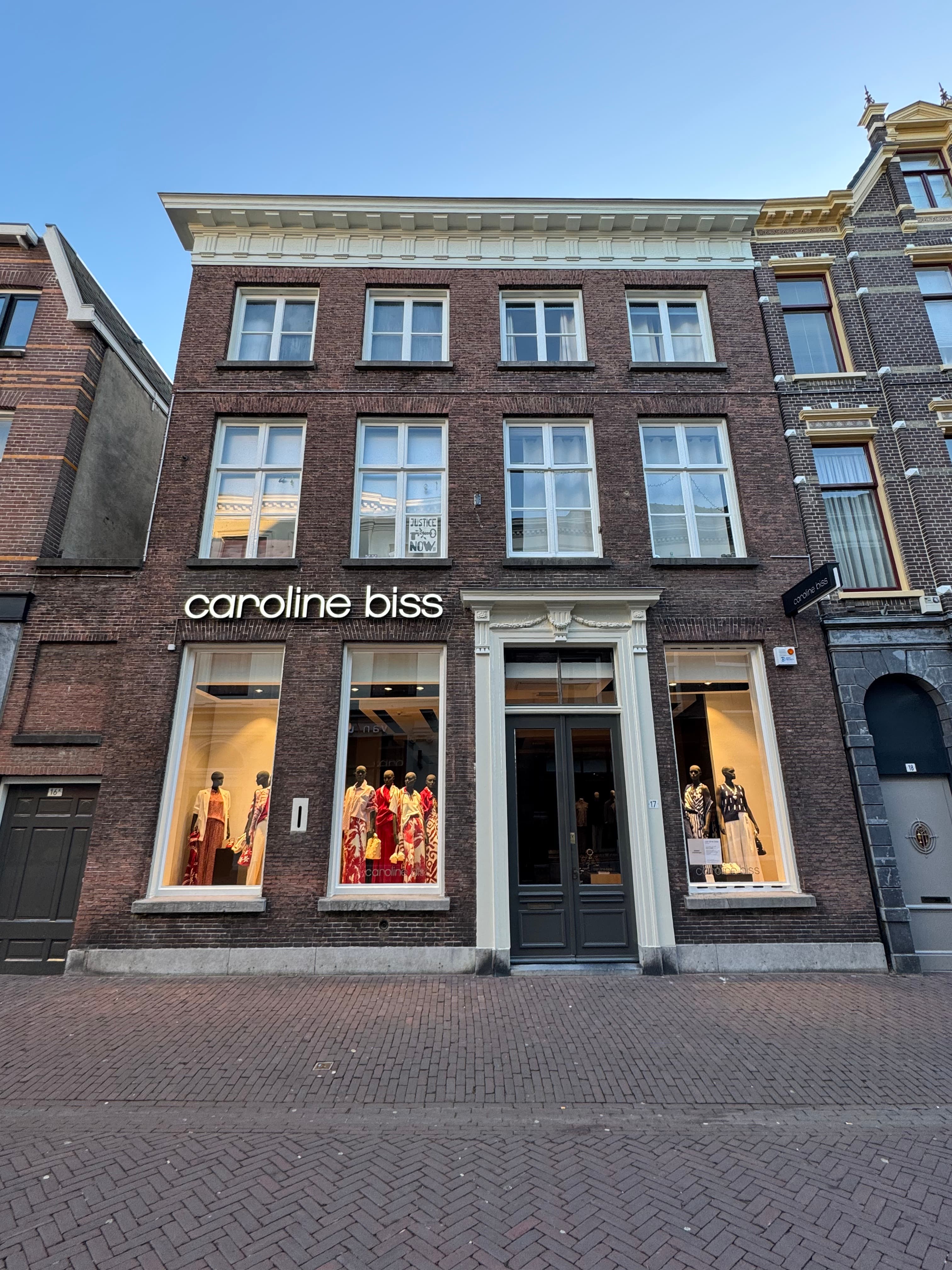 show all photos of Bakkerstraat