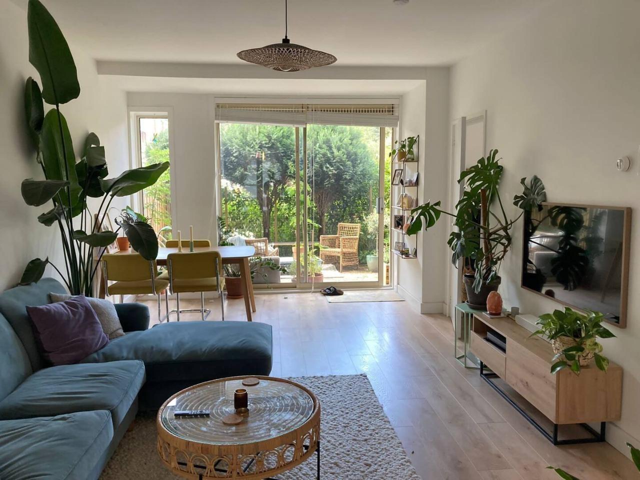 show all photos of Werengouw