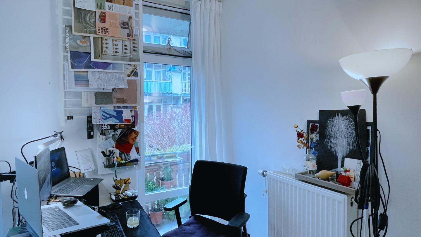 show all photos of Vespuccistraat