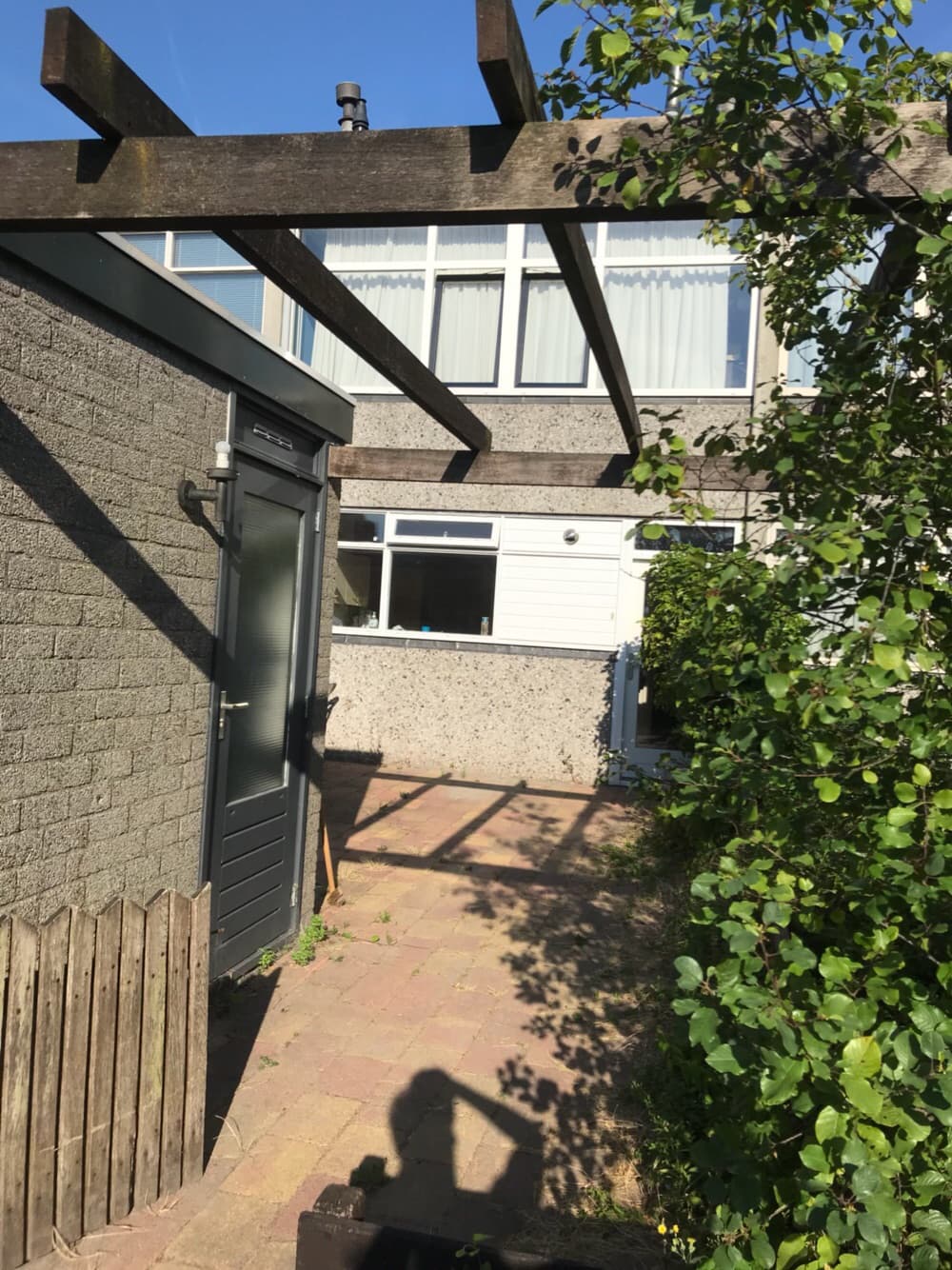 show all photos of Kamgras