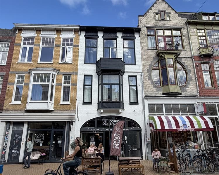 show all photos of Oude Ebbingestraat
