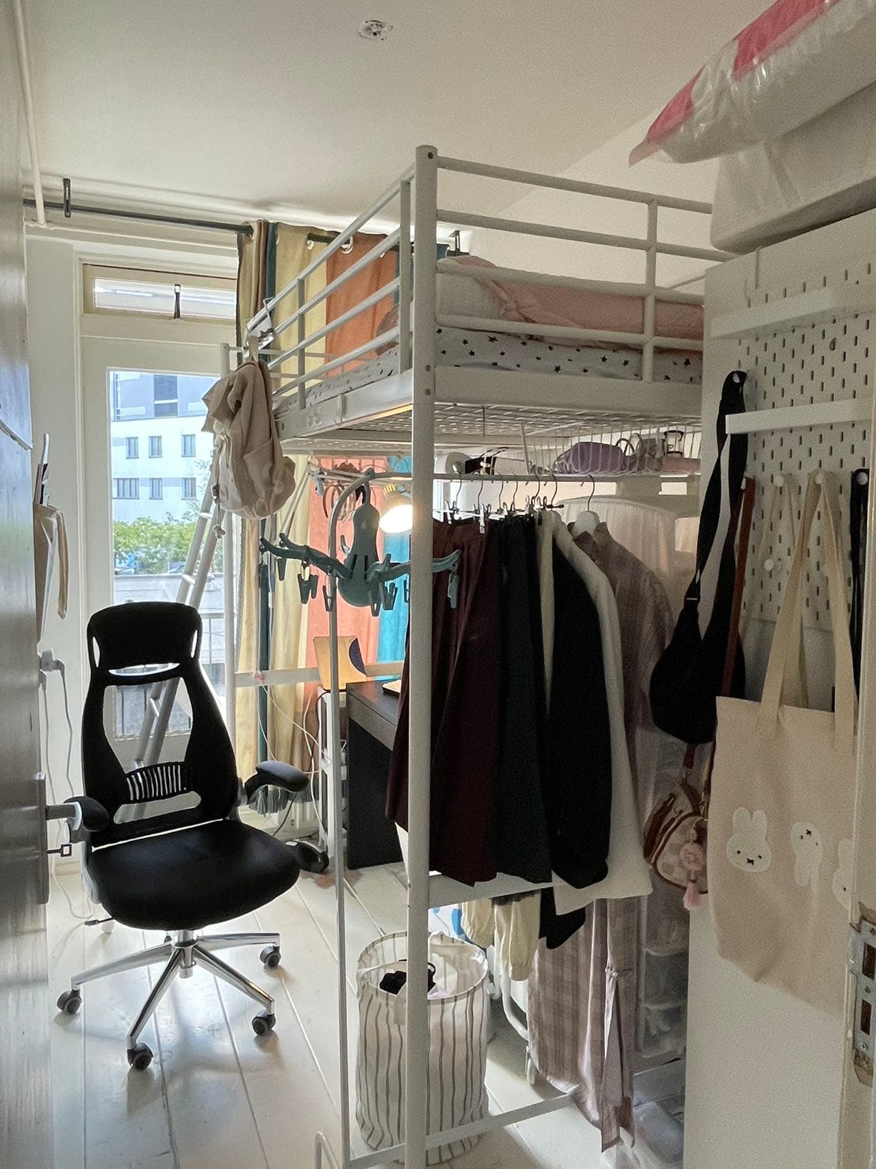 show all photos of Bruijnings Ingenhoeslaan