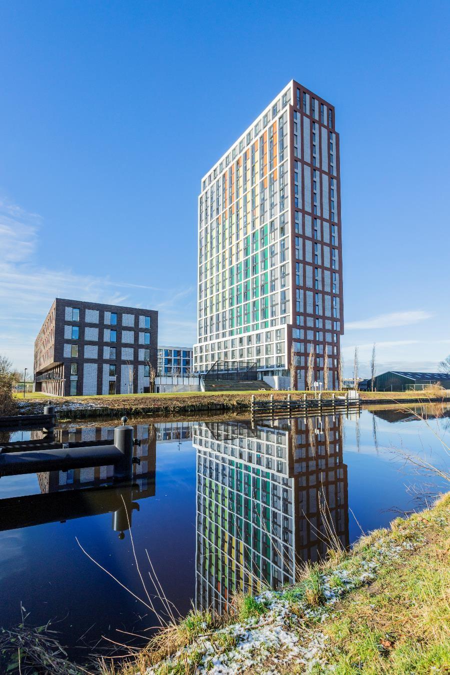 show all photos of Hoogeweg