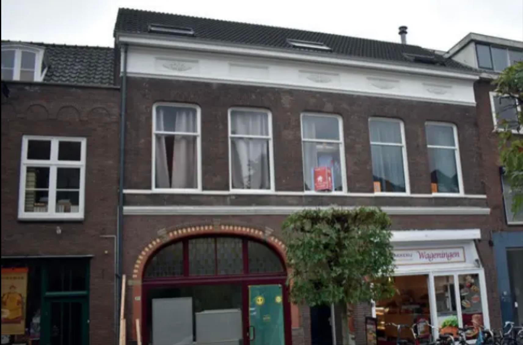 show all photos of Bergstraat