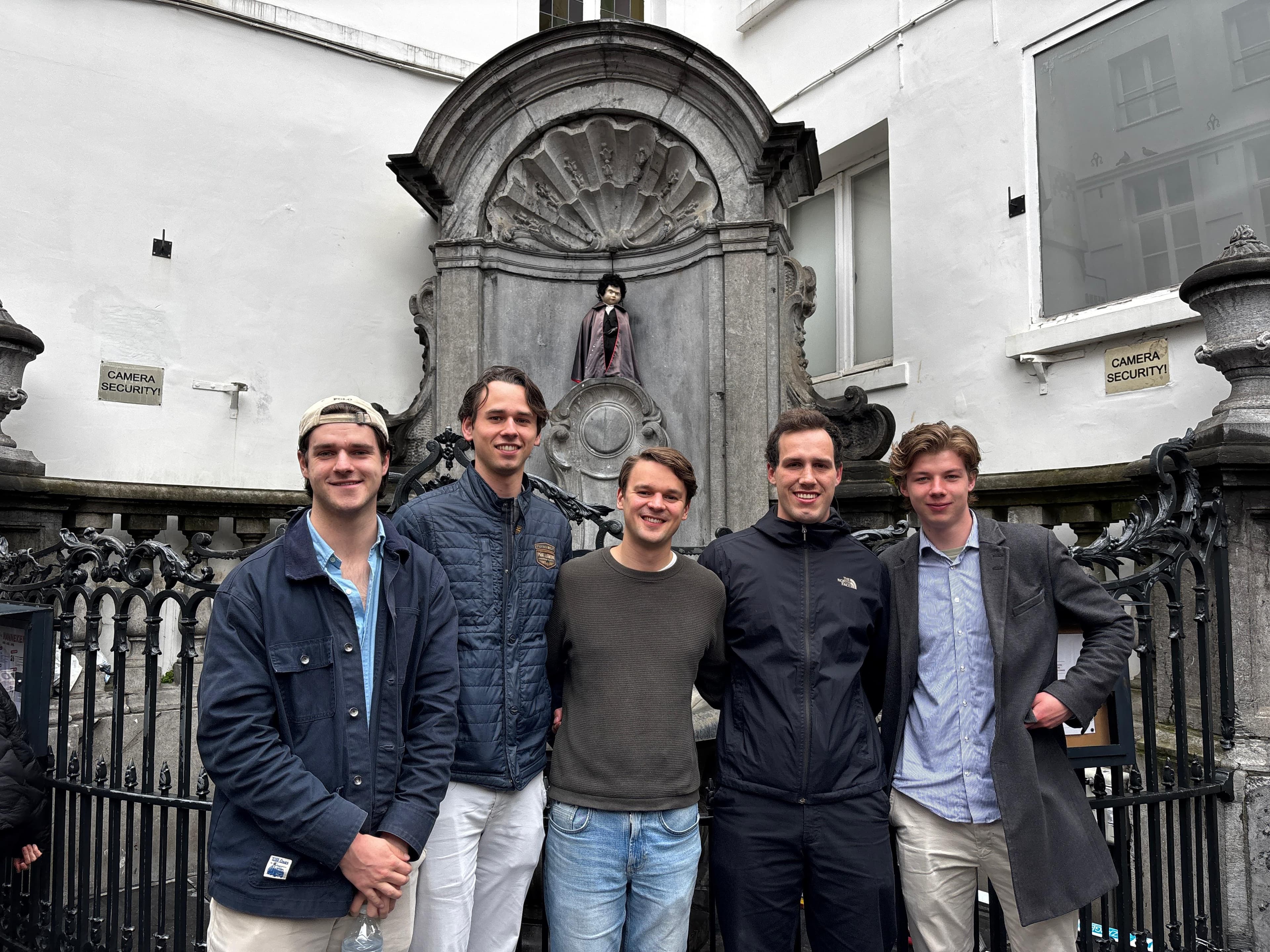 show all photos of Lange Geer
