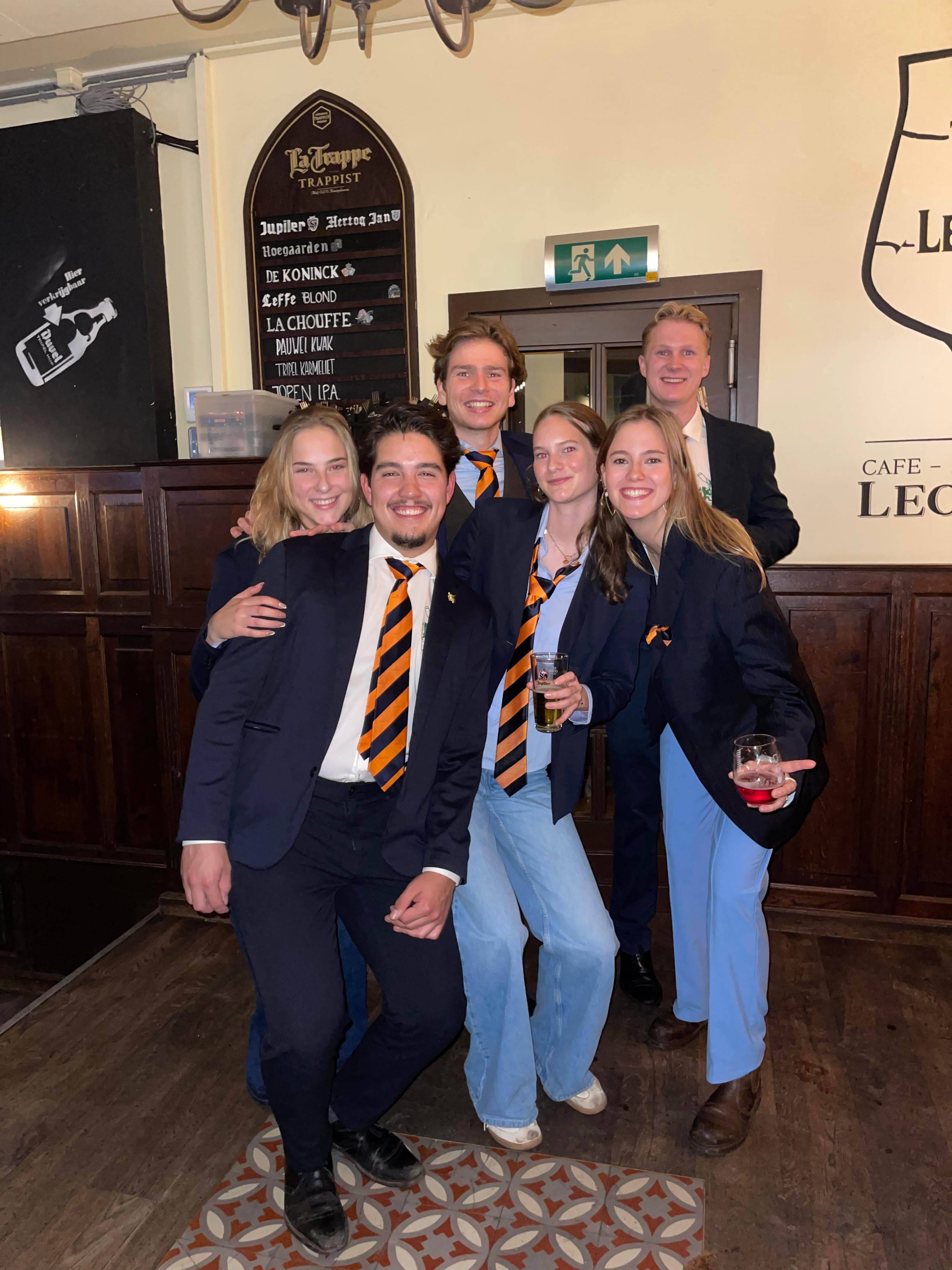 show all photos of Lage Nieuwstraat