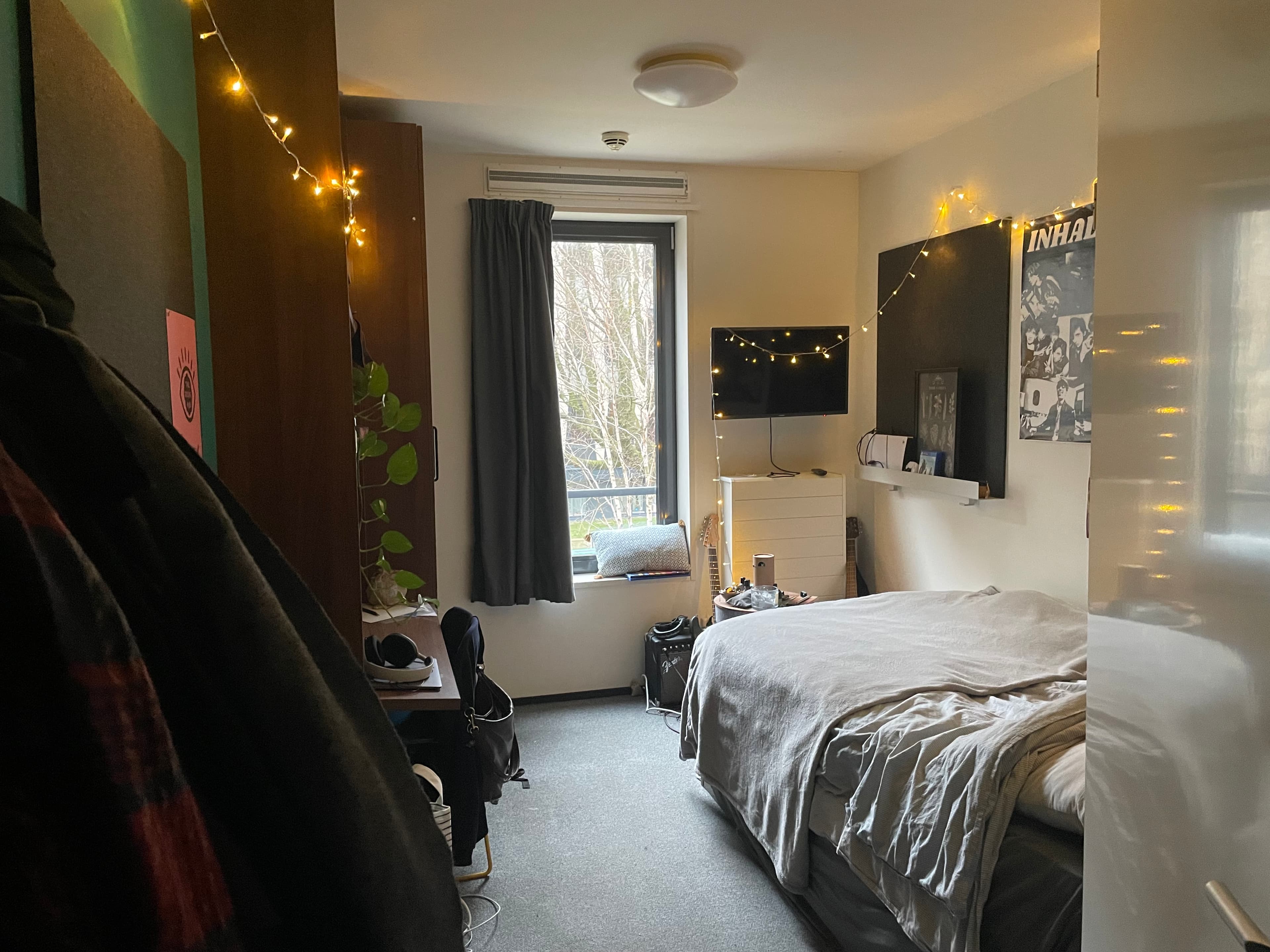 show all photos of Van de Sande Bakhuijzenstraat