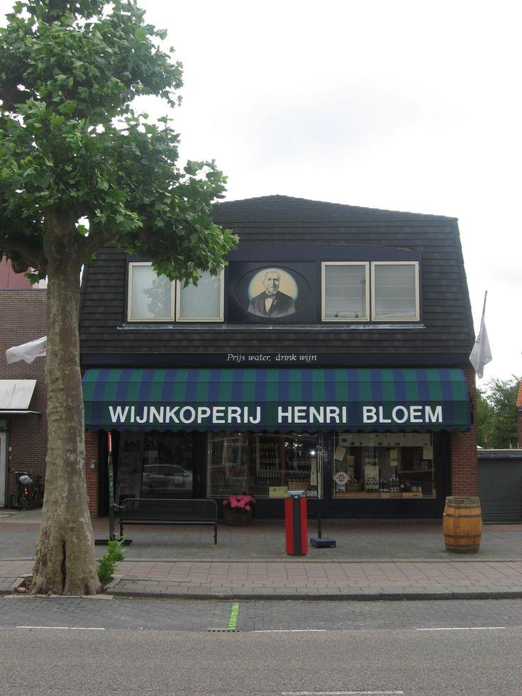 show all photos of Amsterdamseweg