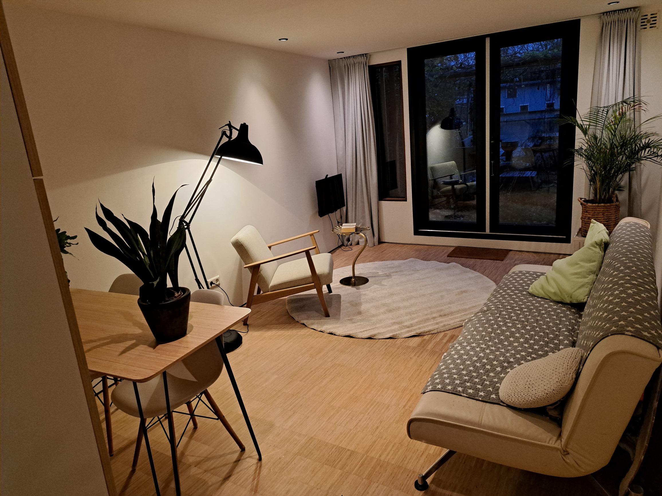 show all photos of Landsmeerderdijk