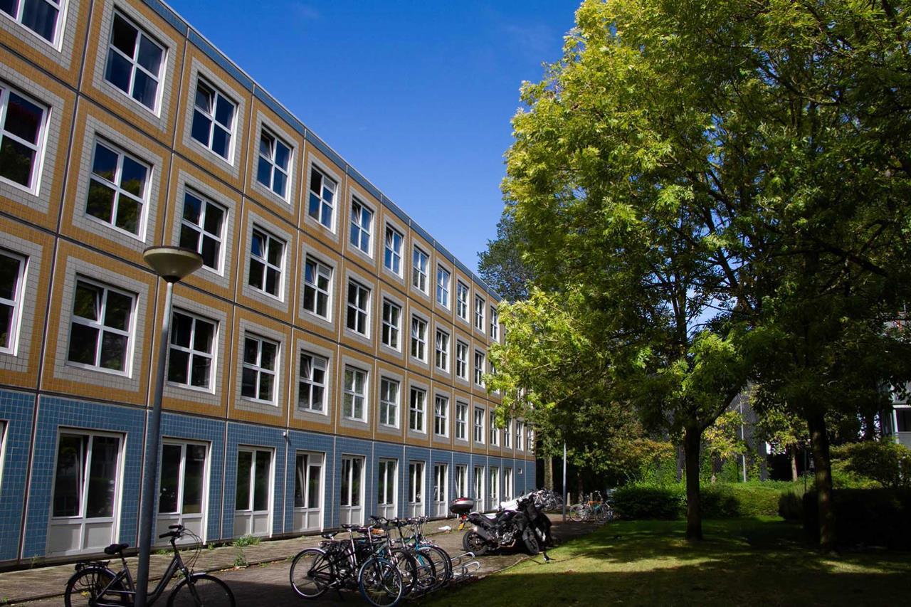 show all photos of Korvezeestraat