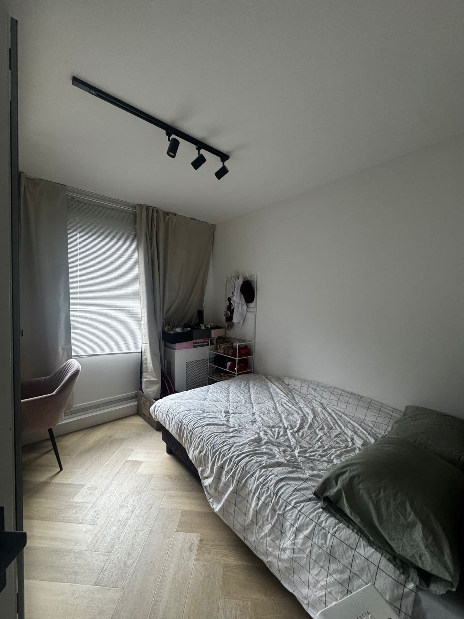 show all photos of Noordzijde