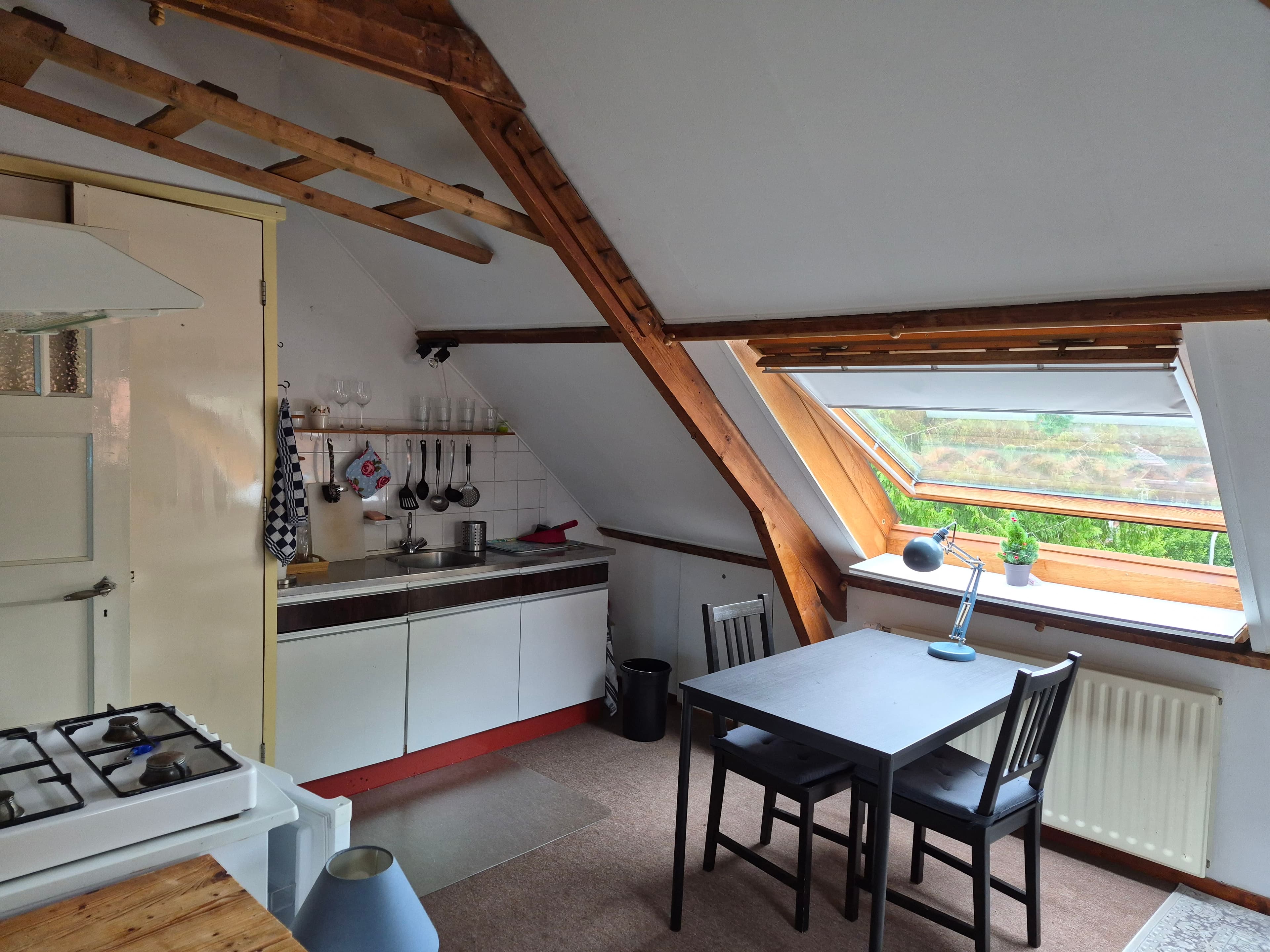 show all photos of Eikenlaan