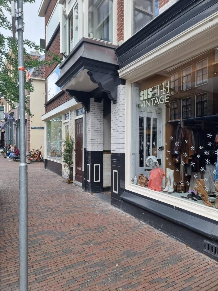 show all photos of Voorstraat