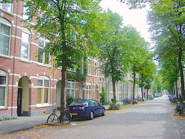 show all photos of Jan Pieterszoon Coenstraat