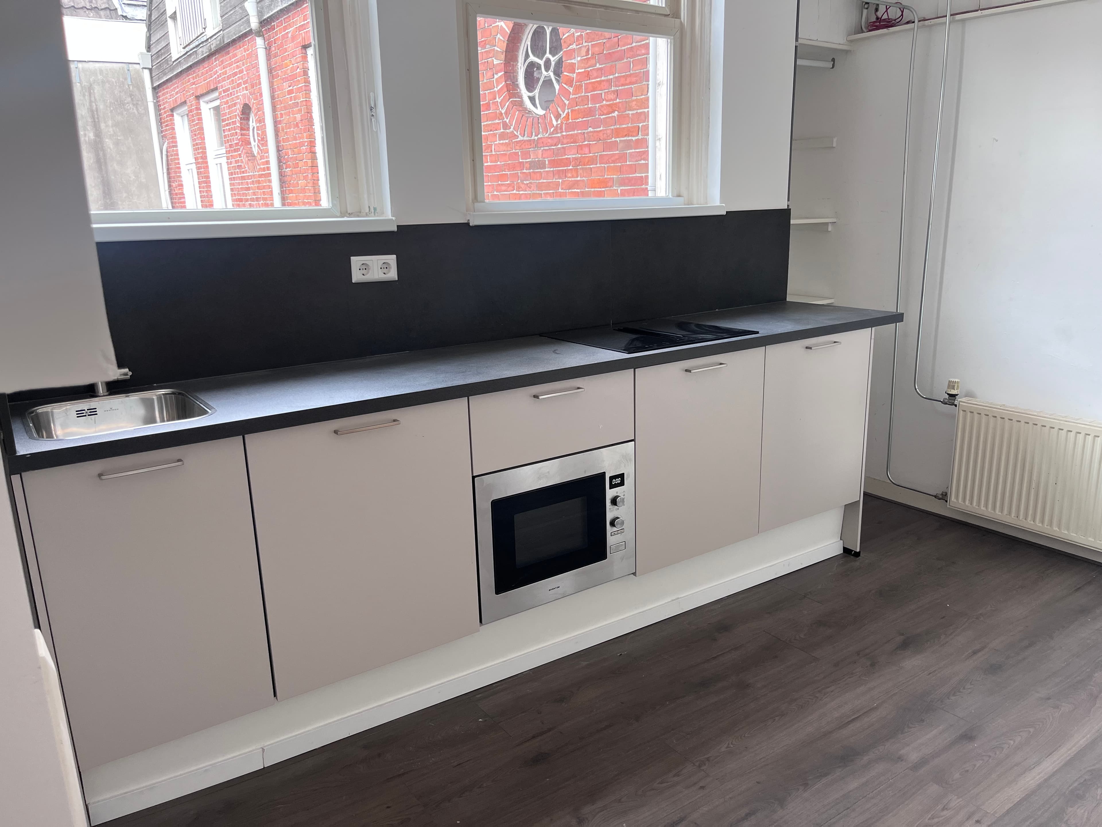 show all photos of Van Julsinghastraat