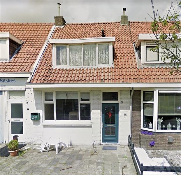 show all photos of Willem Lorestraat