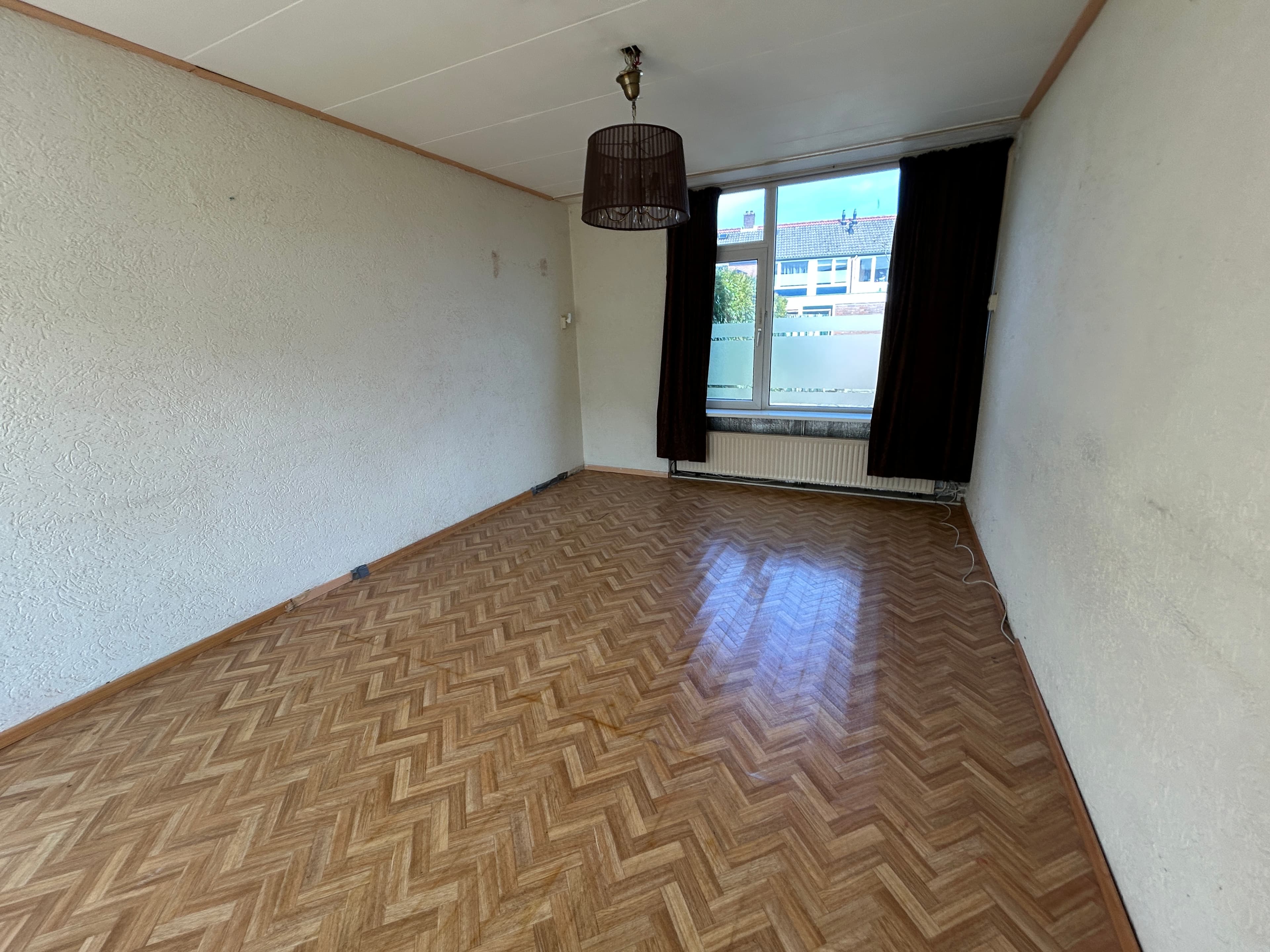 show all photos of Prins Bernhardstraat