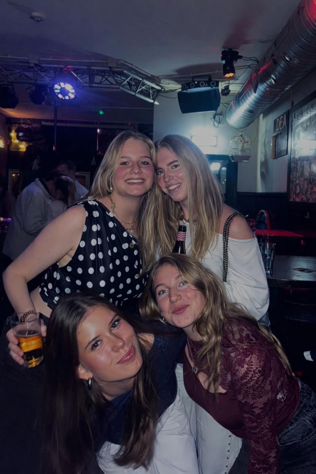 show all photos of Van der Capellenstraat