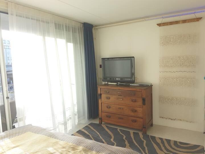 show all photos of C. van Eesterenlaan