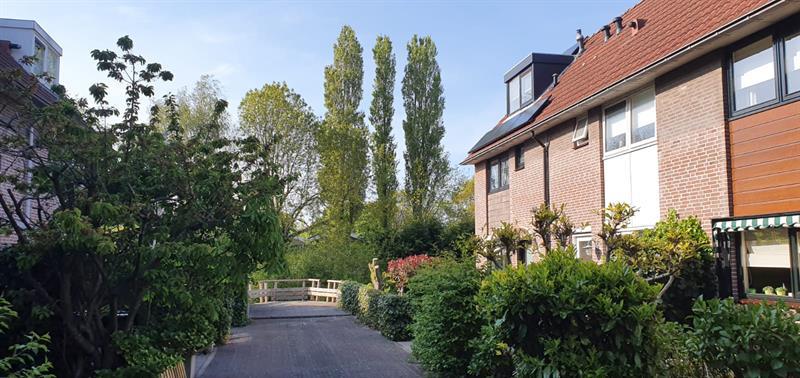 show all photos of Joke Smitstraat