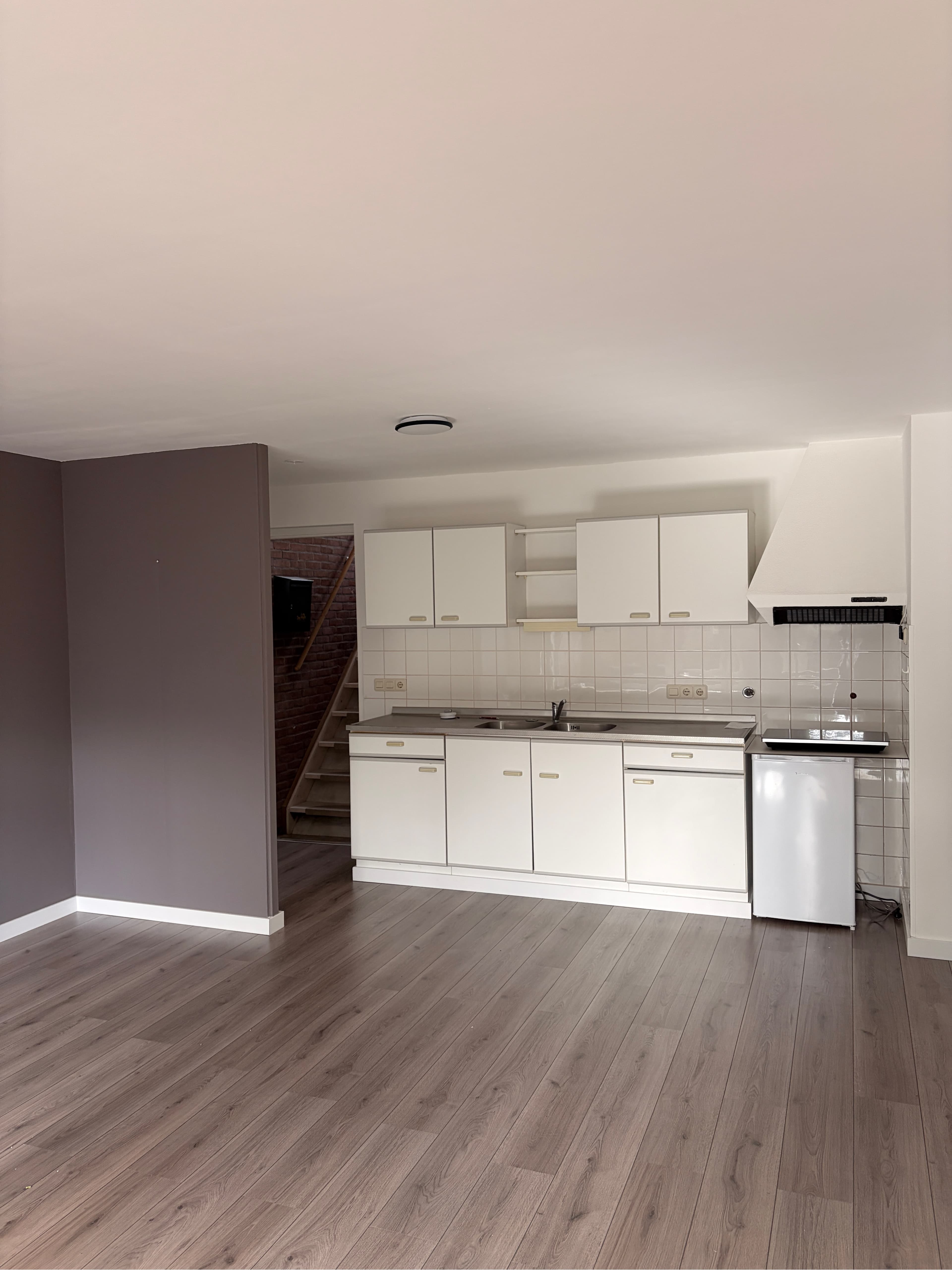 show all photos of van Nispenstraat