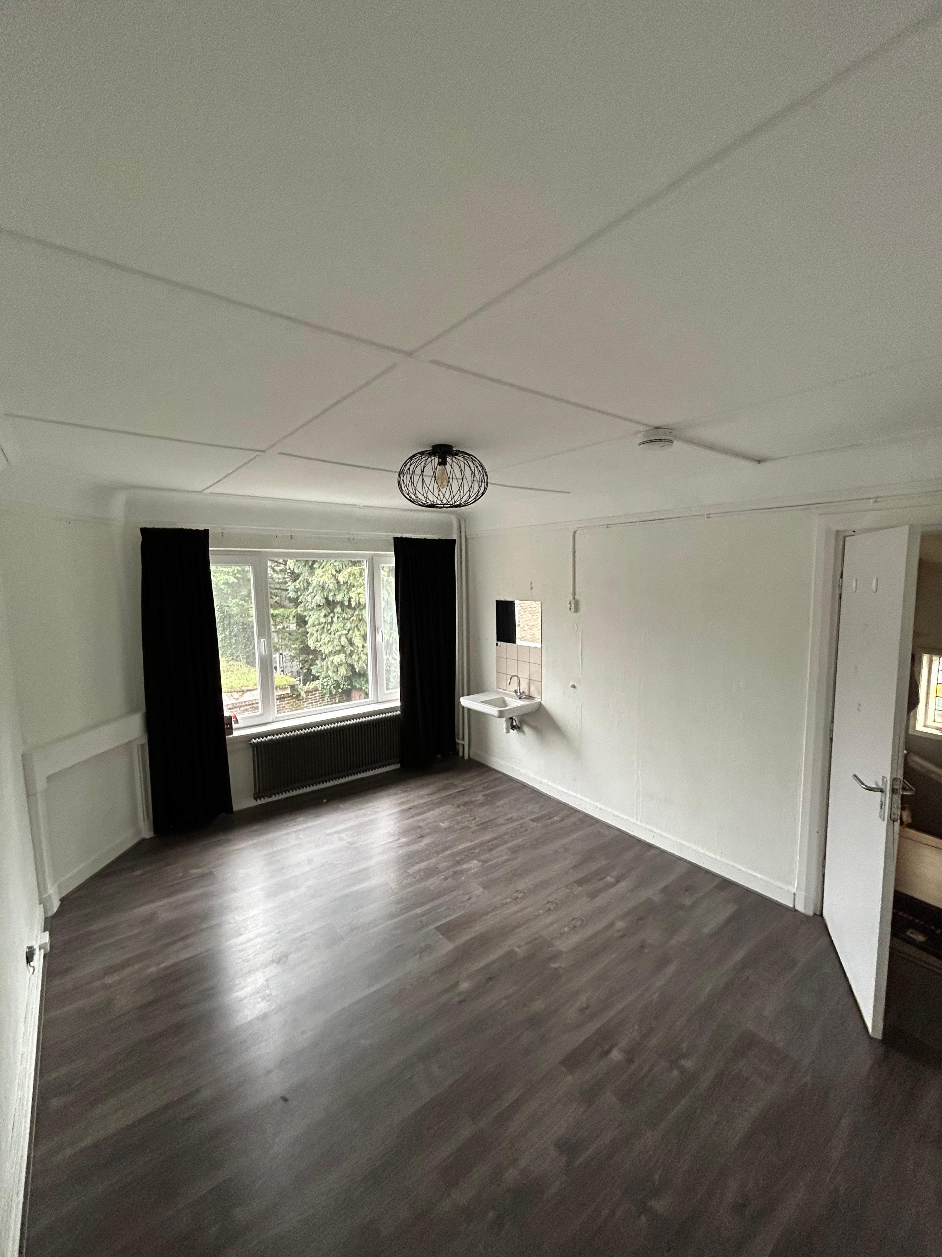 show all photos of Tempsplein