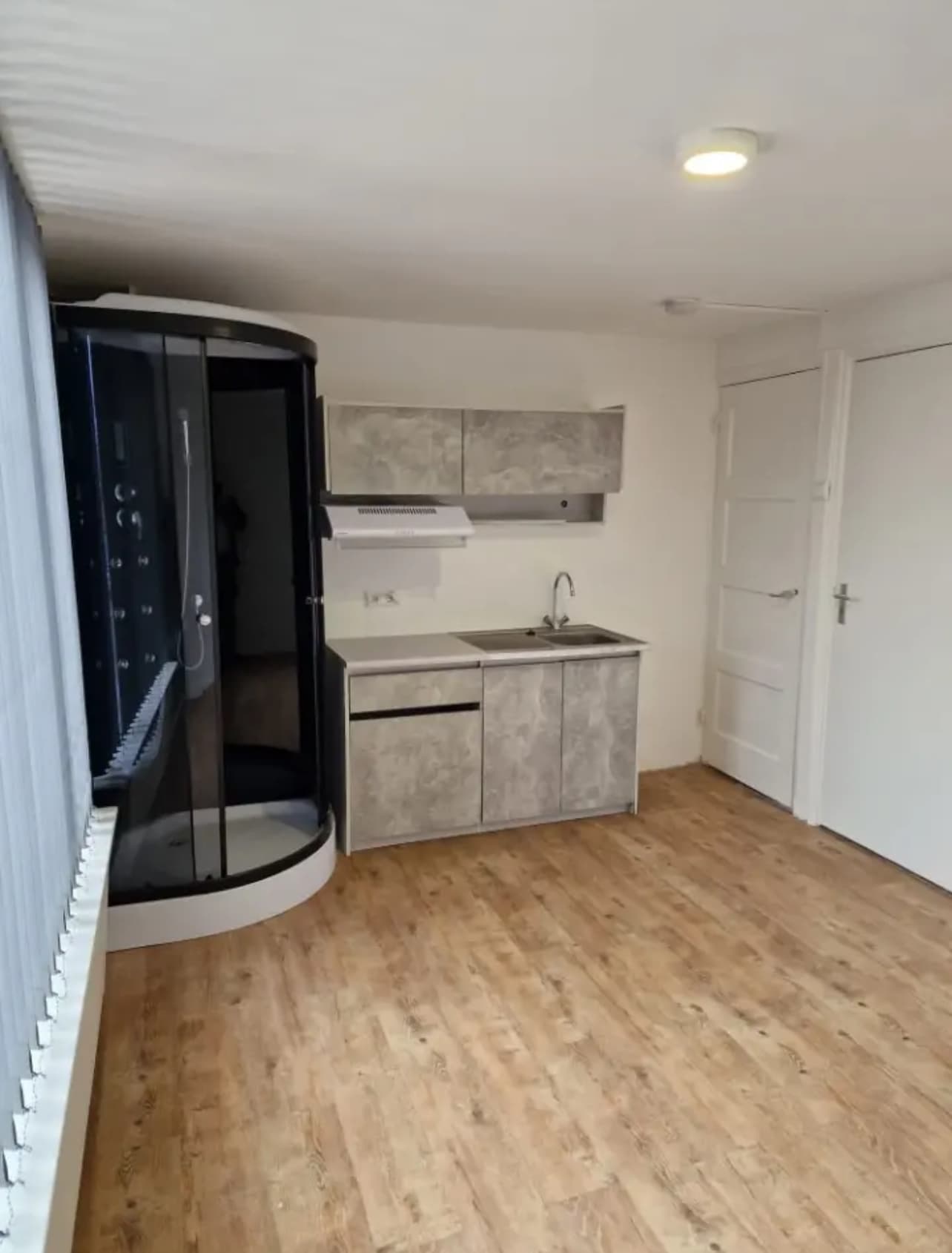 show all photos of Oerlesestraat