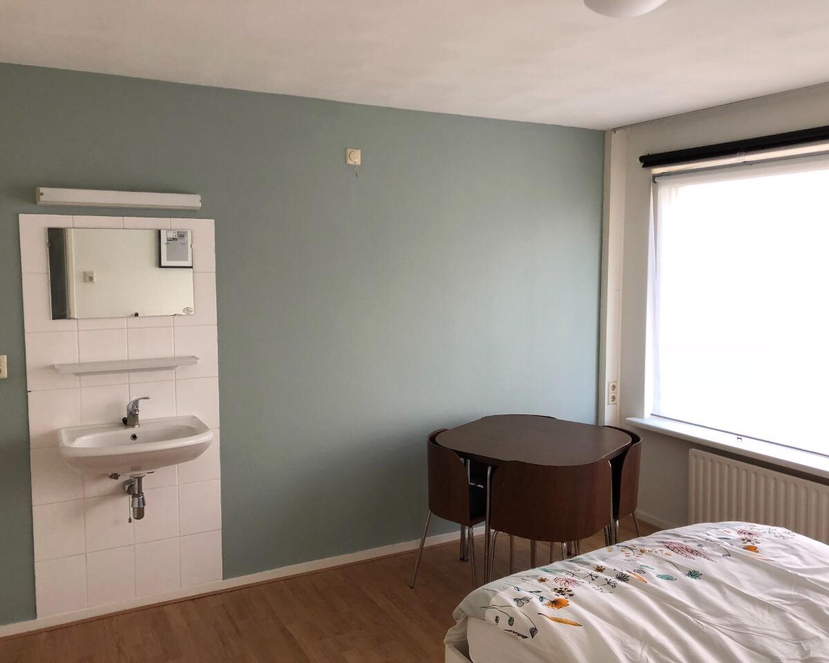 show all photos of Damhertlaan