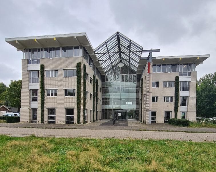 show all photos of Costerweg