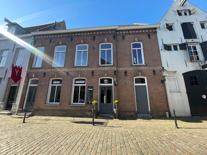 show all photos of Nieuwstraat