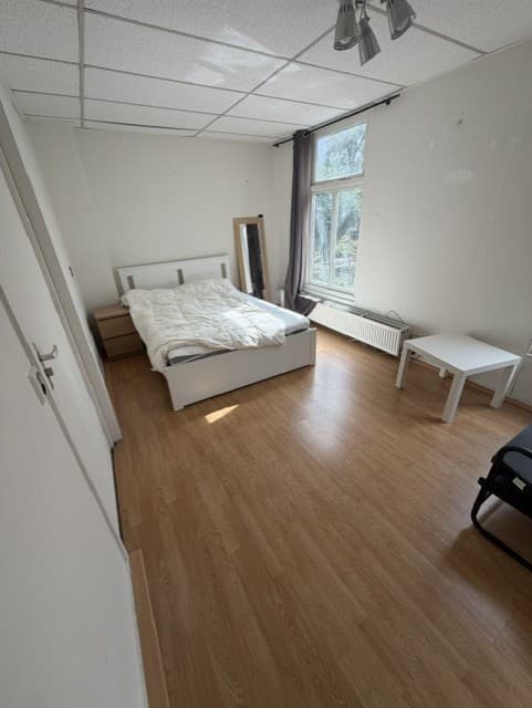 show all photos of Gysbert Japicxstraat