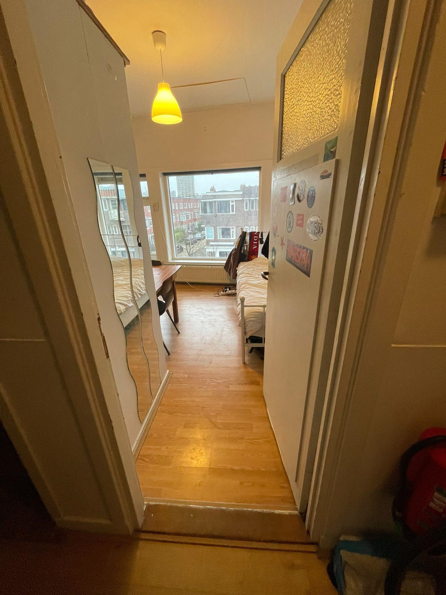 show all photos of Floresplein