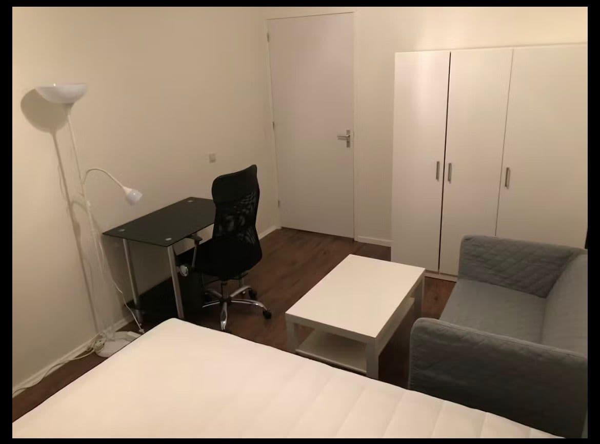 show all photos of Werengouw