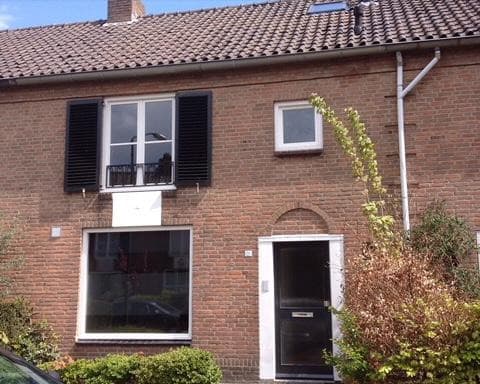 show all photos of W.J. van Ghentstraat