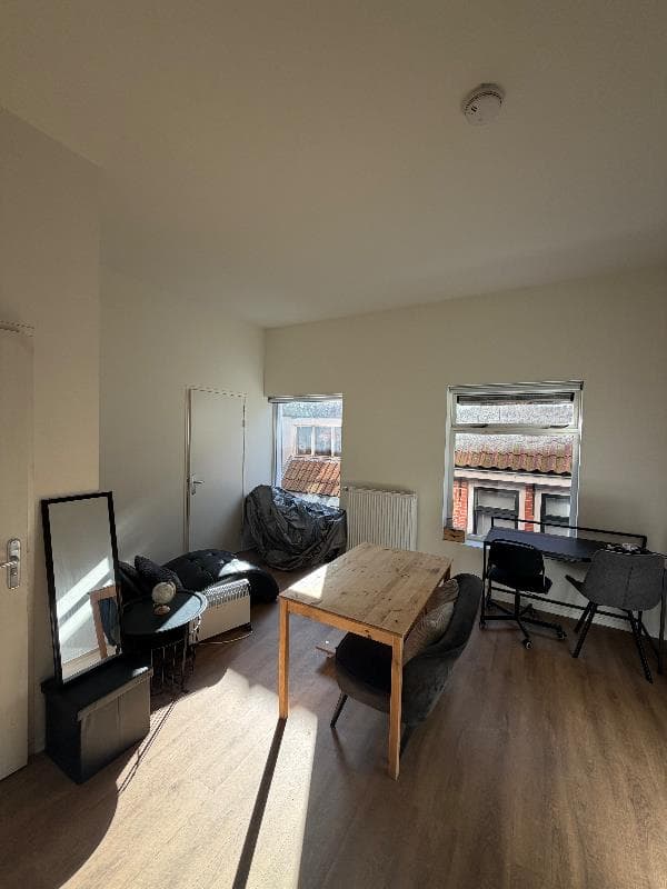 show all photos of Damsterdiep