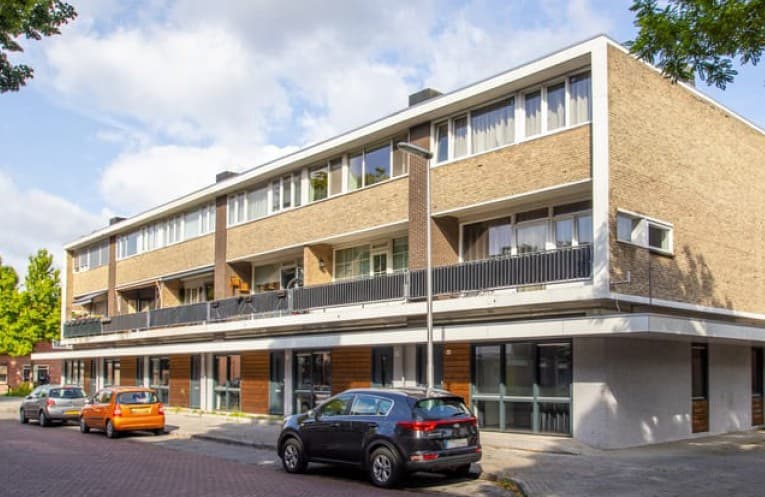 show all photos of Johannes Buijslaan