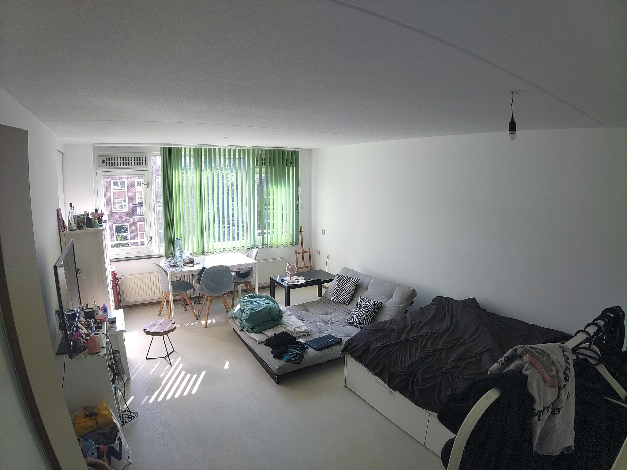 show all photos of Eerste Helmersstraat