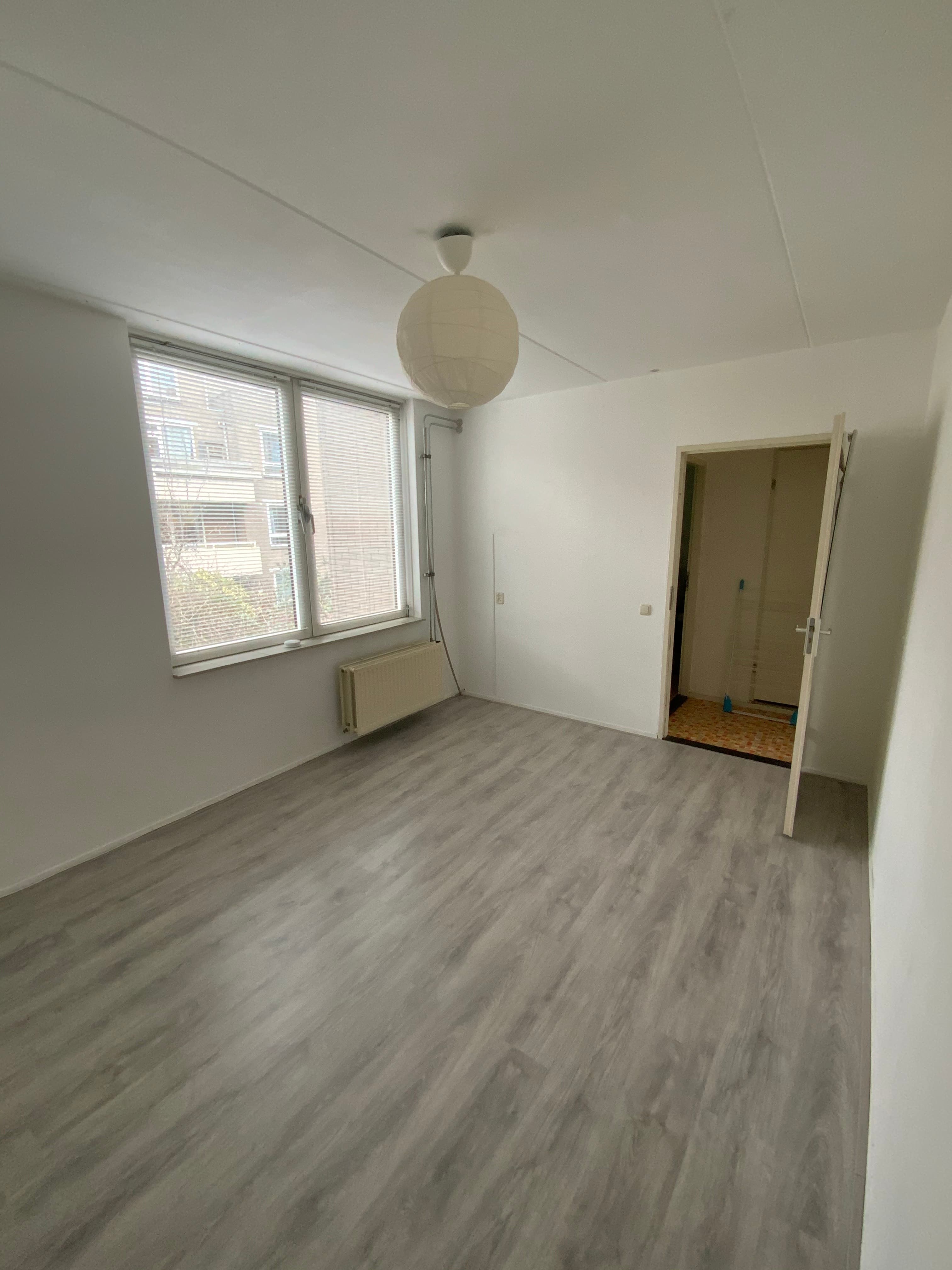 show all photos of Meeuwenlaan